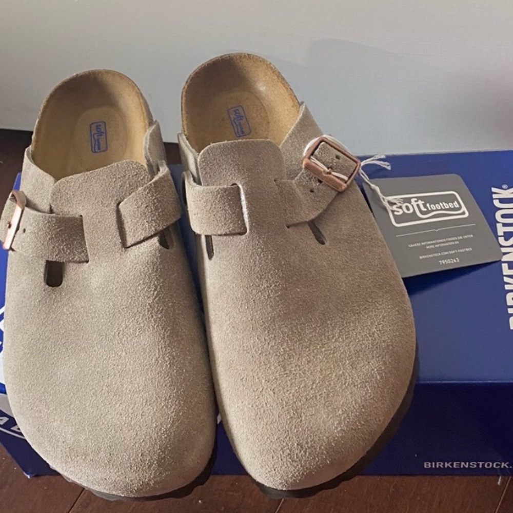 Birkenstock Boston Taupe Suede NIB Med/Narrow Size 38